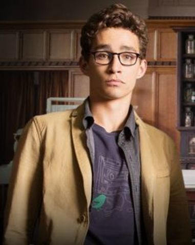 gebeurtenis 2: Simon wordt neergestoken