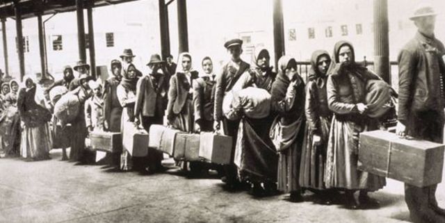 Supreme Court Rules that Congress Alone Can Regulate Immigration