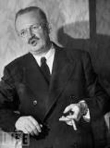 William Lloyd Warner