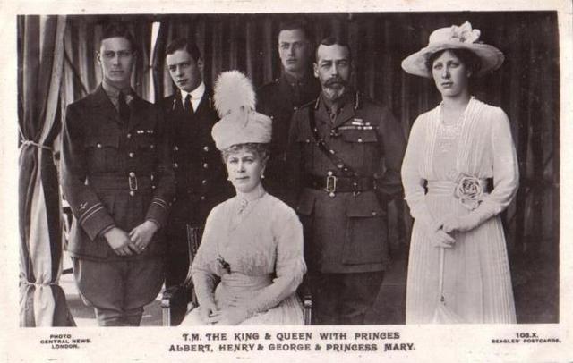 Thearpist to ROYALTY!