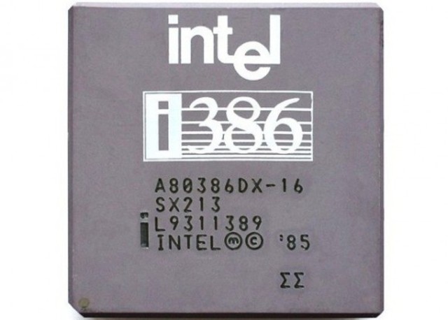 Intel 80386 (также известный как i386 или просто 386) — 32-битный процессор с архитектурой x86 третьего поколения фирмы Intel, выпущенный 17 октября 1985 года
