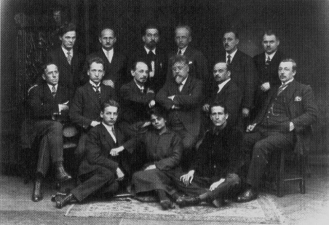 Fundación De La Internacional (AIT) en España