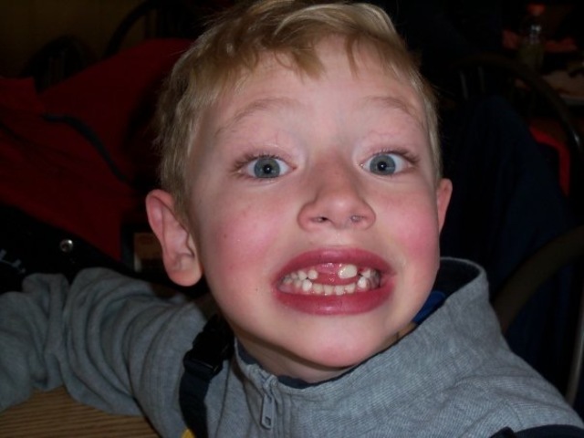 Mio fratello è nato.