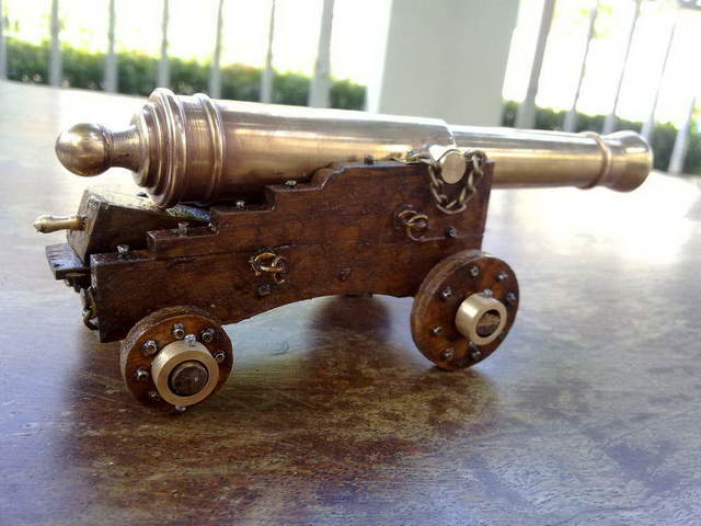 Mexico gives a cannon