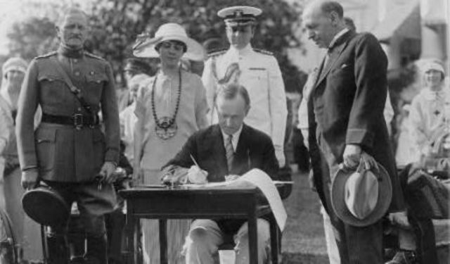 1917-Immigration Act of 1917