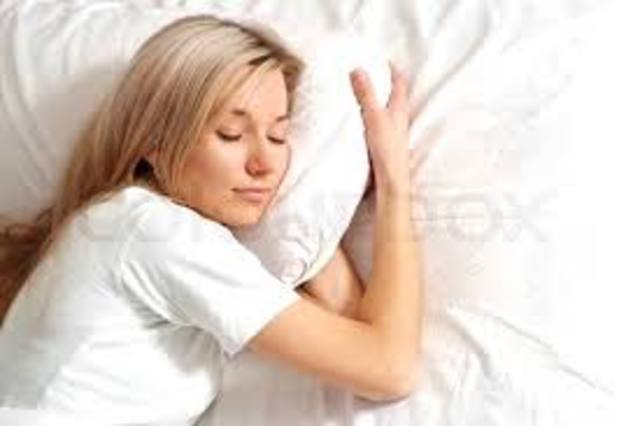 Fue a su casa despues de cena porque ella está cansado.