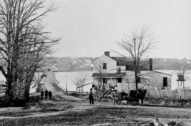 Booth Talks His Way Across the Bridge