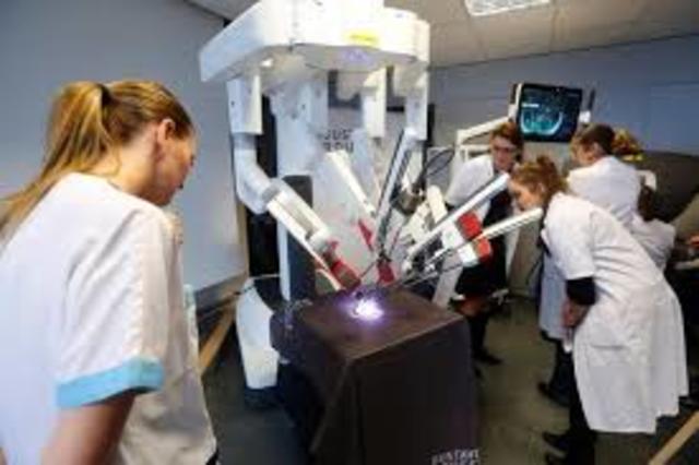 Habra cirujanos roboticos