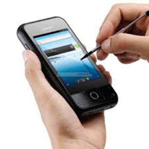 Es comercialitza el primer movil amb PDA