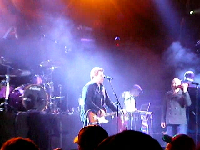 The Christmas Shoes (NewSong)