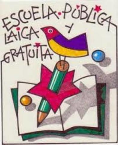 1971 EDUCACION PREESCOLAR TEORIA HUMANISTA