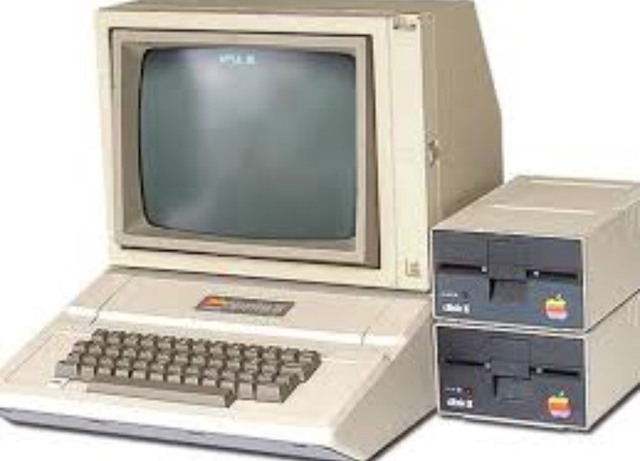 Apple  II asequible para el publico