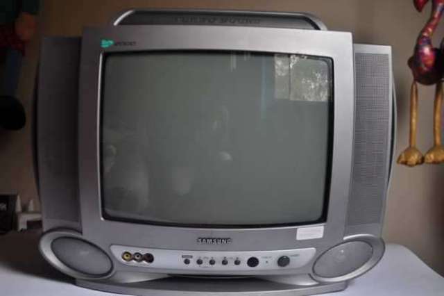 Televisor.