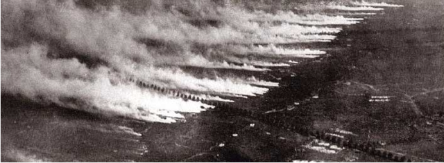 Germans fire- http://www.firstworldwar.com/features/chemical_warfare.htm