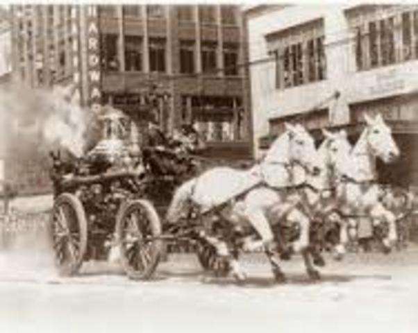 1st practical fire engine (horse-drawn) in US enters service