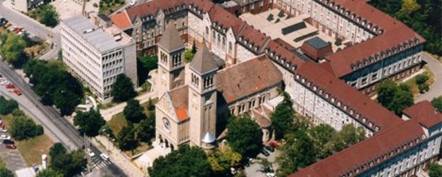 Pécsi egyetem alapítása