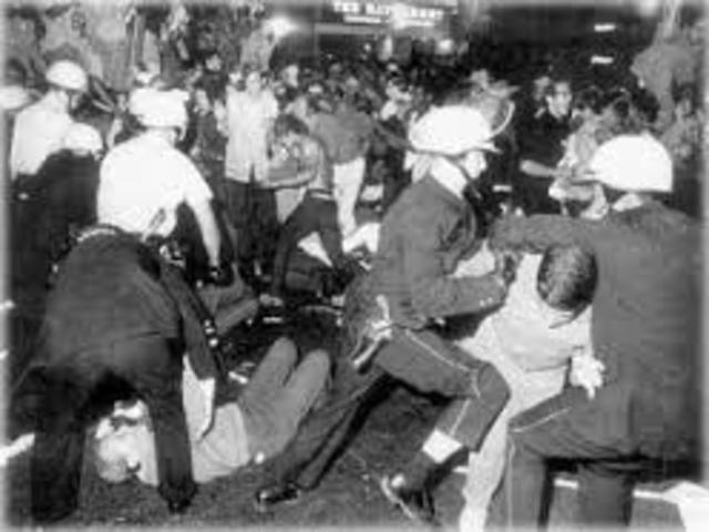 Riots at Democratic National Convention in Chicago