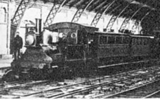 first railway between 2 large towns