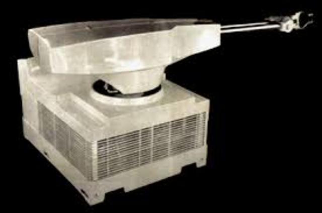 premier robot industriel