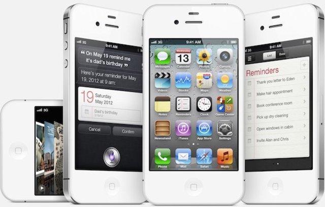 2011 год: пятая модель, iPhone 4S