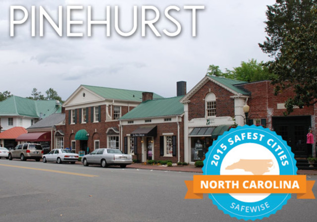 1585:Off of the coast of north carolina 2 explores said it was a great place to settle