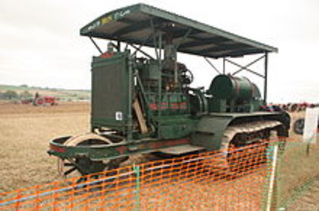 The invention of the Track Trackor