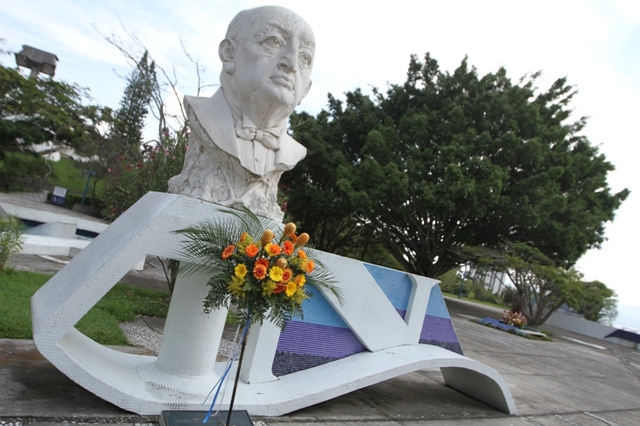 Muerte de Miguel Ángel Asturias.