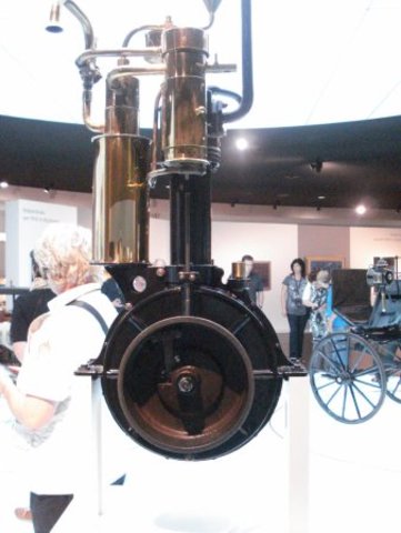 Karl Benz Patenta El Motor De Combustión Interna De 2 y 4 Tiempos