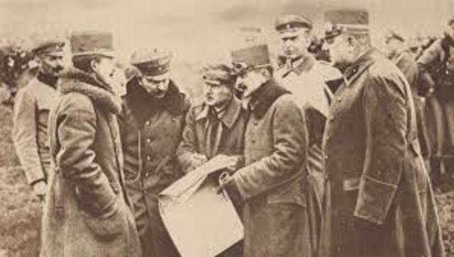 Austria hungary declares war on serbia