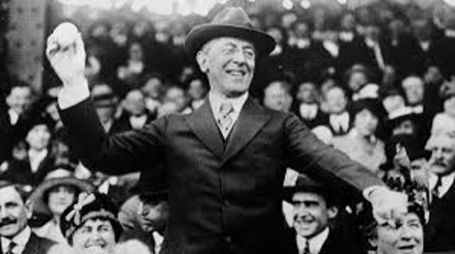Woodrow Wilson becomes first US President to attend a World Series game