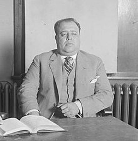 Luis N. Morones preside la asamblea constituyente de la CROM.