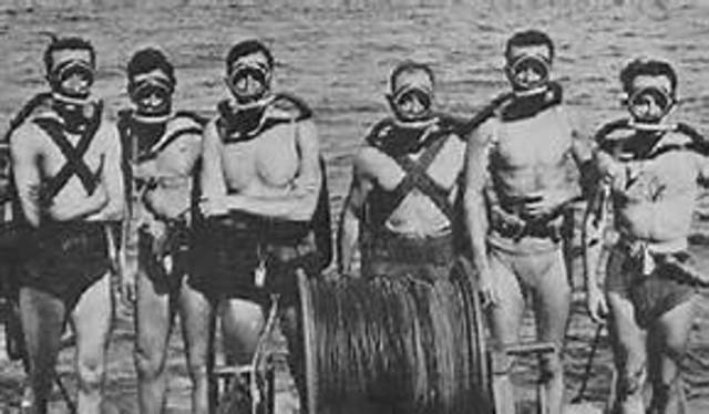 Forms the Undersea Research Group