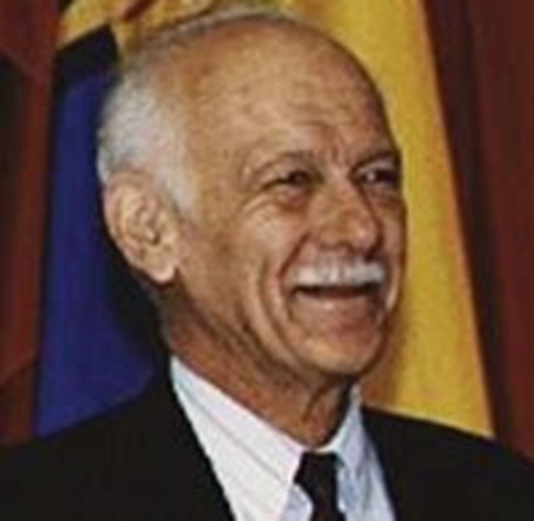 Arq. Sixto Durán Ballén C.