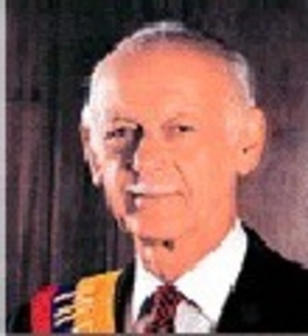 Arq. Sixto Duran Ballén C