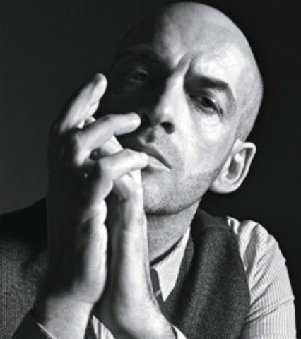 Antonio Marras dirige la firma