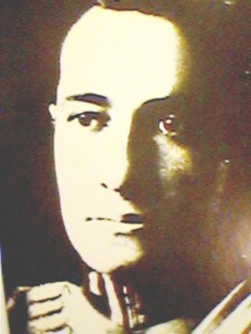 CORONEL LUIS A. LARREA ALBA