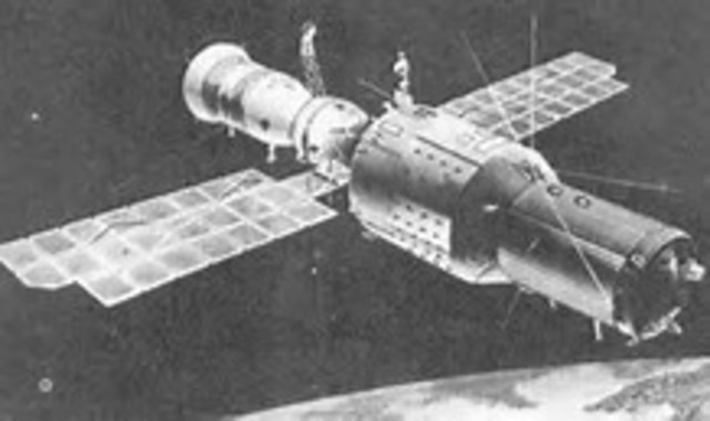 Lanzamiento del primer satélite