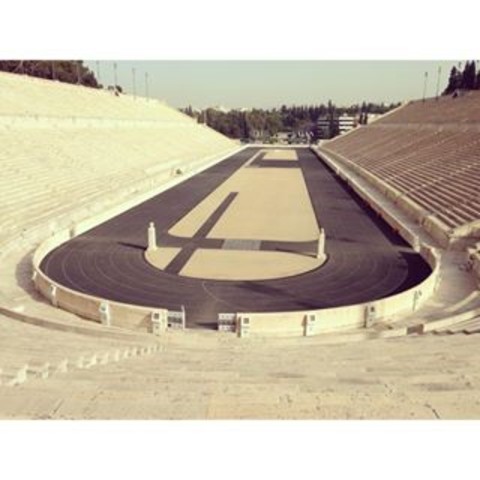 O PRIMEIRO PALCO DAS OLIMPÍADAS