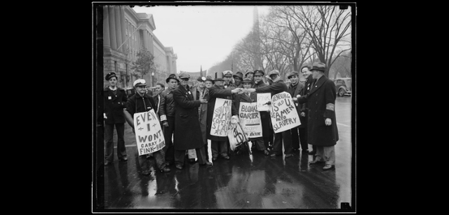 1940- Thornhill v. Alabama