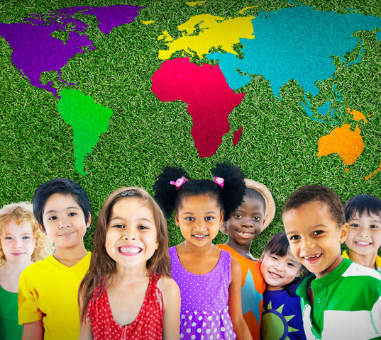 problemas socioculturales realcionados con la tecnologia: feminismo, multiculturalismo, ecologismo