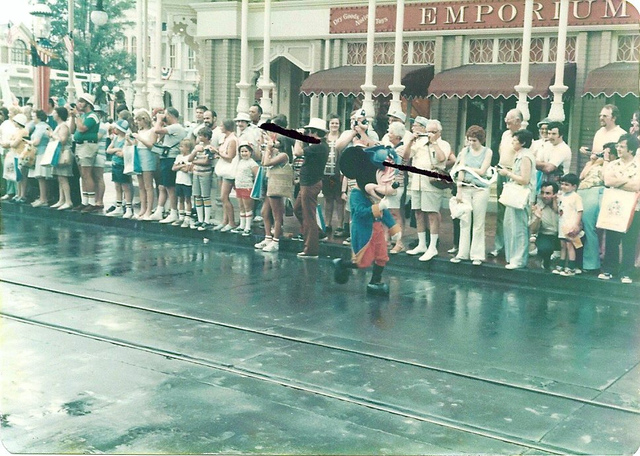 Disney World opens in Florida