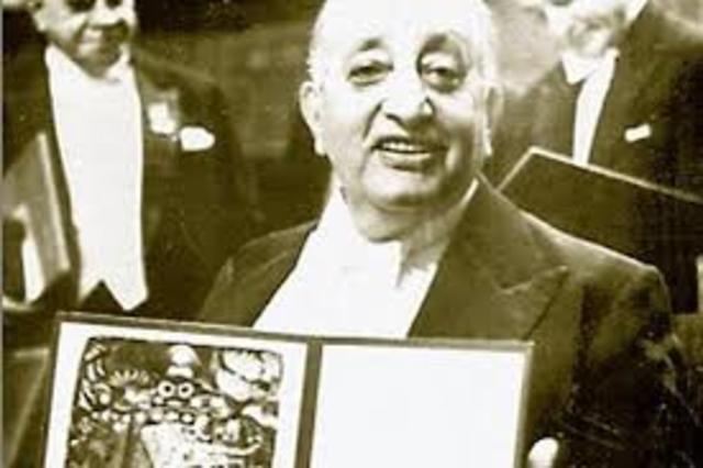 Recibió Premio Nobel
