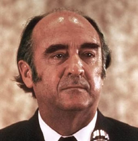 Inicio del gobierno de José López Portillo.