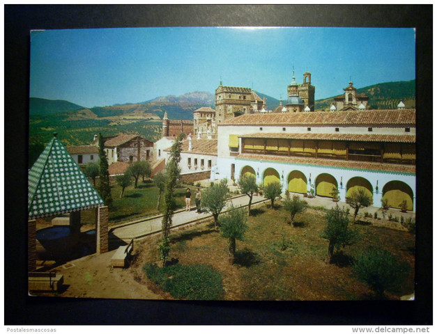 PARADOR NACIONAL DE ZURBARÁN.