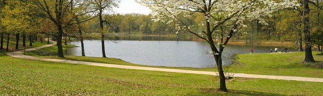 Winston and Julia Run Into Each Other Outside the Ministry of LOve