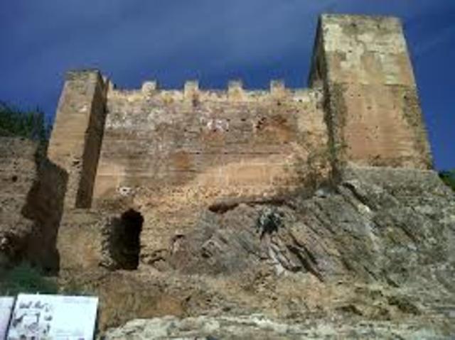MURALLA ALMOHADE DE CÁCERES