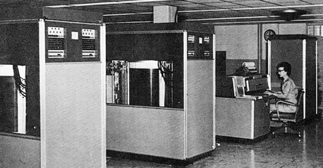 IBM 305 RAMAC