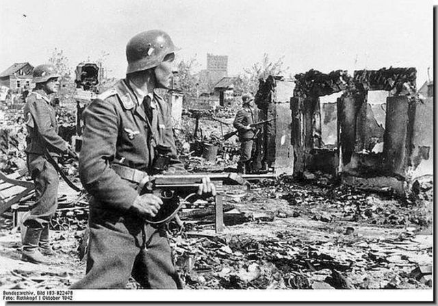 Battle Of Stalingrad July 17 1942- Feb 2 1943