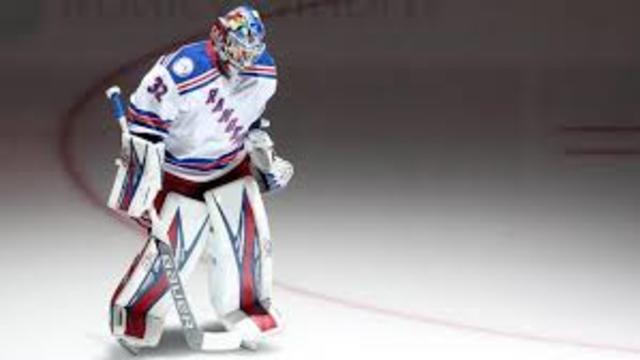 Raanta gets 7th win in a row