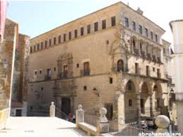 Palacio de los Carvajal-Vargas